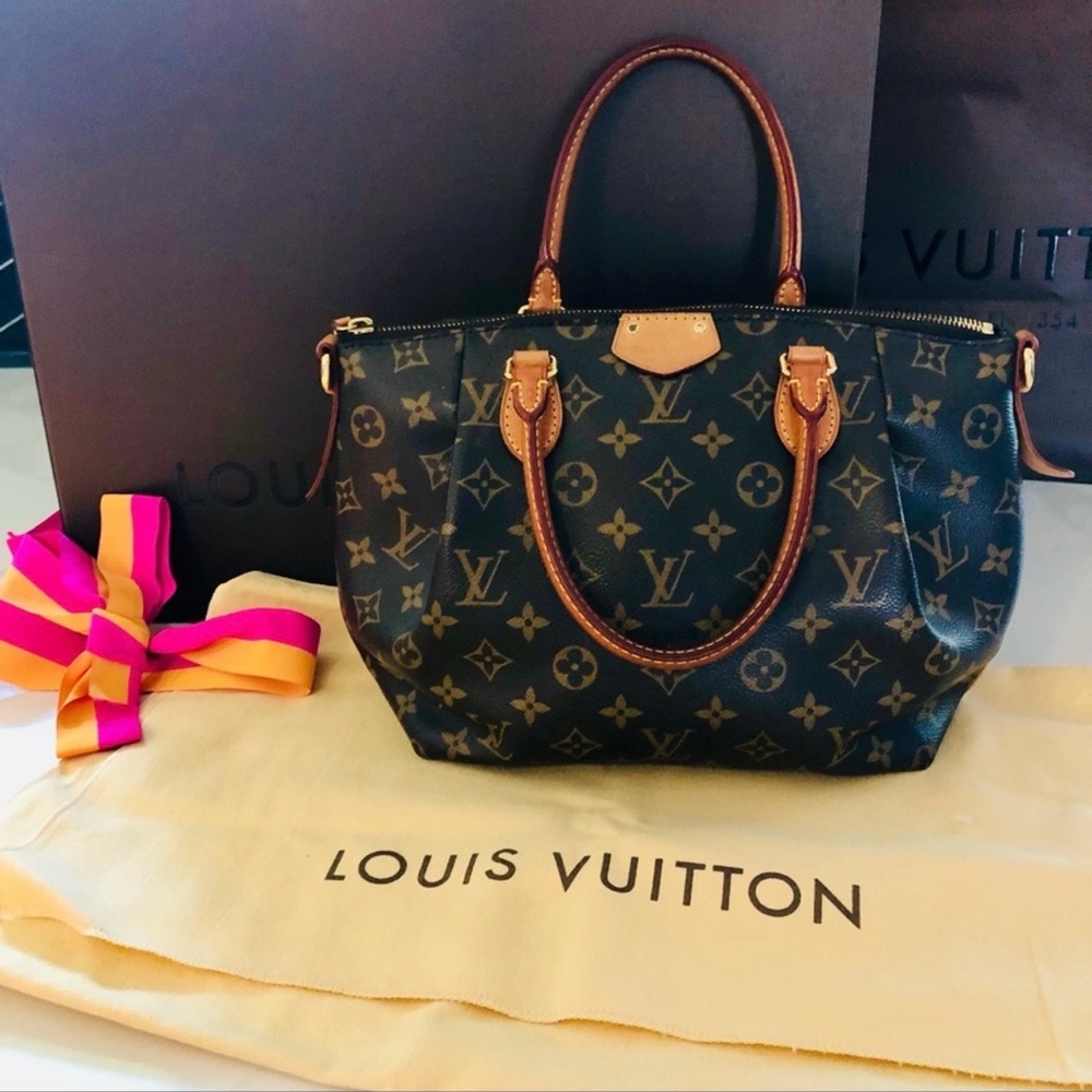 Louis Vuitton Monogram Turenne PM - Picture 2 of 16
